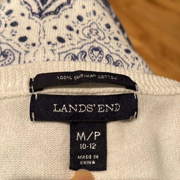 Land’s End white/navy print 100% supima cotton crew neck lightweight sweater. - Picture 5 of 5